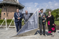 Monument-Farmsum_5001