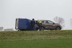 Aanhanger-waait-om-N33-Holwierde_4772