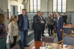 Ambassadeur-Australie-legt-krans-Loppersum_0254