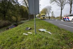 Ongeval-N360-auto-te-water-Delfzijl_9216