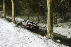 Auto-in-de-sloot-Losdorp_4911