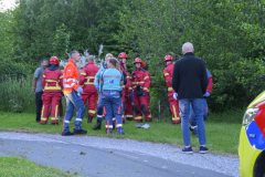 Auto-te-water-Kustweg-Delfzijl_3951