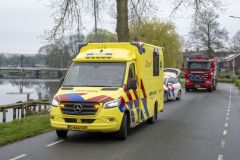 Auto-gekanteld-Rijksweg-Delfzijl_8529