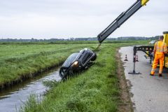 auto-in-de-sloot-Kopaf-Nieuwolda_7418
