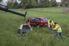 Auto-van-de-weg-N991-Weiwerd_0535