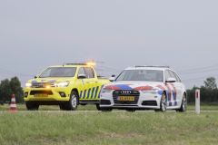 Auto-in-de-sloot-N33-Appingedam_4544