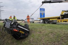 Auto-in-de-sloot-N33-Appingedam_4645