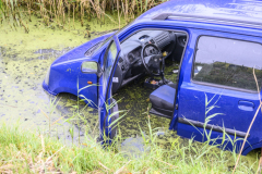 Auto-in-de-sloot-Hogelandsterweg_3590