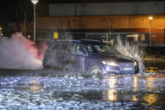 Auto-zakt-door-ijs-Olingen-Appingedam_0676