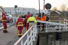 Jongen-vast-op-remmingswerk-Olingerbrug_1745