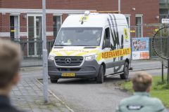 Meeuw-vast-in-visdraag-de-Wending_4025