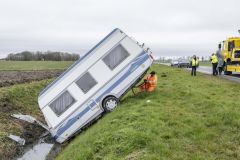 Caravan-van-N33-bij-Holwierde_0054
