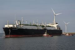 LNG-Tanker-Eemshaven_7389