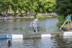 Volle-kracht-over-de-Gracht_1970
