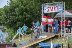 Volle-kracht-over-de-Gracht_2009