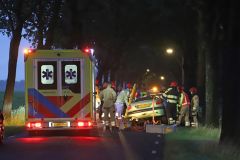 010822-auto-boom-Woudbloemlaan-Scharmer-009