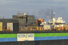 Brand-op-schip-werf-Visserijweg_6567