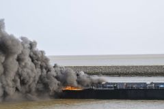 Grote-brand-schip-haven-Delfzijl_1656