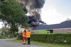 Grote-boerderijbrand-Godlinze_2784