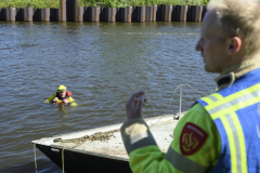 Melding-persoon-te-water-Appingedam-12