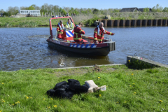 Melding-persoon-te-water-Appingedam-16