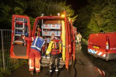 Verlaten-scooter-in-water-Hogewerflaan-Appingedam_1555