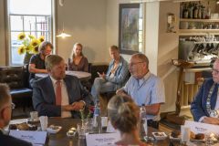 Koning-bezoekt-Middelstum_5779