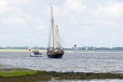 Loodskotter-vast-gelopen-Termunterzijl_0260