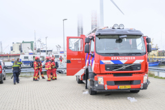 Gewonden-bij-brand-op-schip-Eemshaven_6925