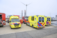 Gewonden-bij-brand-op-schip-Eemshaven_7746