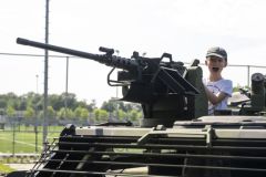 Leger-bij-Fundorp-Appingedam_5407