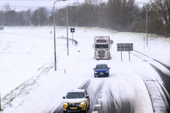 N33-vast-door-sneeuw_3682