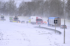 N33-vast-door-sneeuw_4090