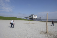 Beachvolleybalnet-strand-Delfzijl2