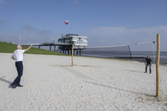 Beachvolleybalnet-strand-Delfzijl3