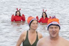 Nieuwjaarsduik-Delfzijl-en-Appingedam_7300