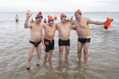 Nieuwjaarsduik-Delfzijl-en-Appingedam_7308