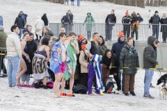 Nieuwjaarsduik-Delfzijl-en-Appingedam_7422