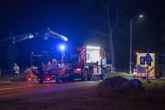 Auto-te-water-Woldweg-Appingedam_8343