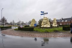 Beelden-zeehelden-Farmsum-terug_4698