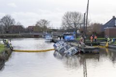 Jacht-gezonken-Termunterzijl11