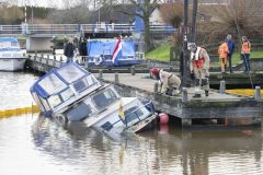 Jacht-gezonken-Termunterzijl12