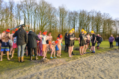 Nieuwjaarsduiken-Appingedam-en-Wagenborgen_4632