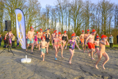 Nieuwjaarsduiken-Appingedam-en-Wagenborgen_4664