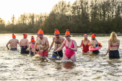 Nieuwjaarsduiken-Appingedam-en-Wagenborgen_4801