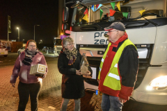 Vrijwilliger-stopt-na-52-jaar-met-oud-papier2