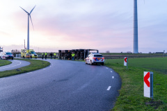 Vrachtwagen-gekanteld-Eemshaven_0000