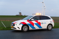 Vrachtwagen-gekanteld-Eemshaven_9974