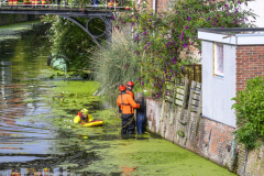 Persoon-te-water-Dijkstraat-Appingedam_4884