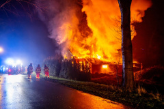 Uitslaande-brand-Hoofdweg-Tjuchem_6924